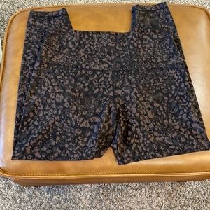 EUC LULULEMON ALIGN LEGGINGS, size 14